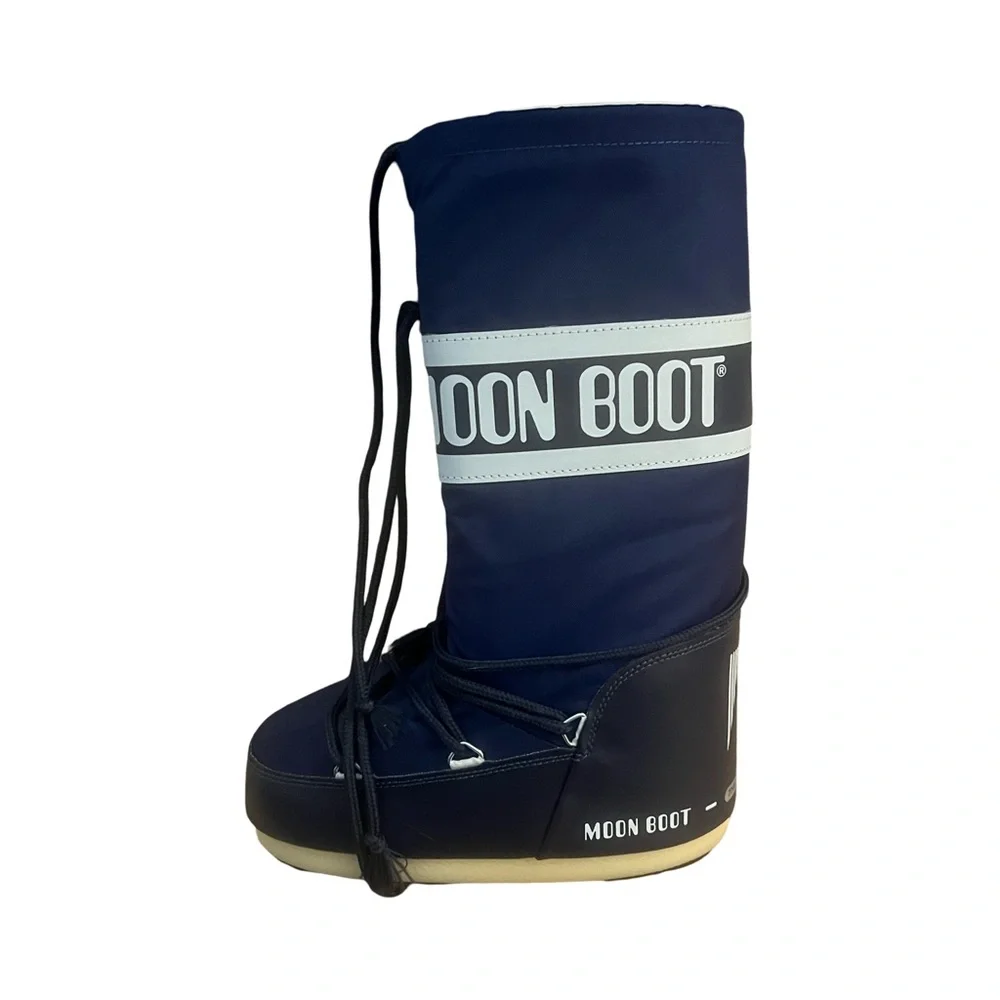 Moon Boot Navy Blue and White Women's Winter Boots
